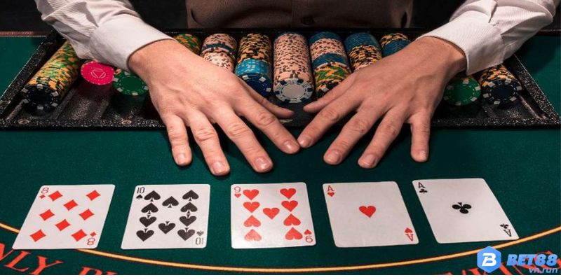 Cách chơi Poker giỏi cơ bản nhất dành cho người mới bắt đầu